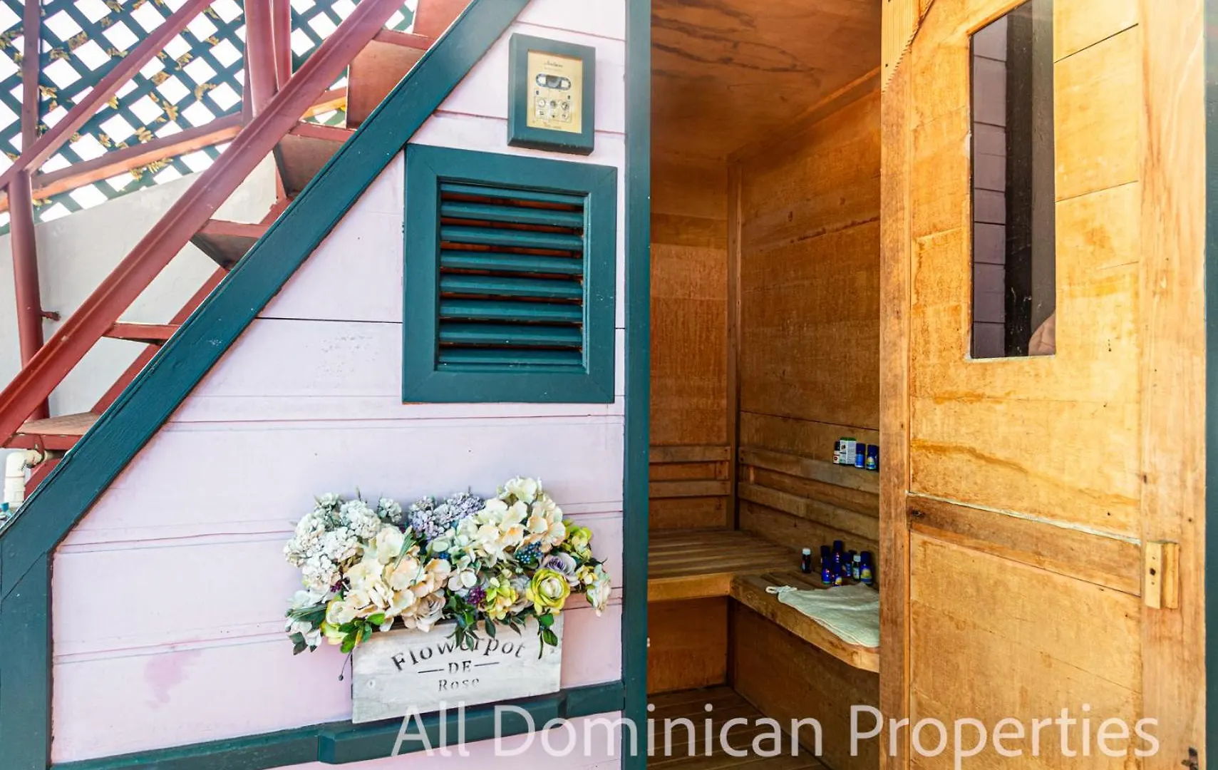 Unusual Artist'S Loft With Jacuzzi And Roof Terrace Apartment Sosua